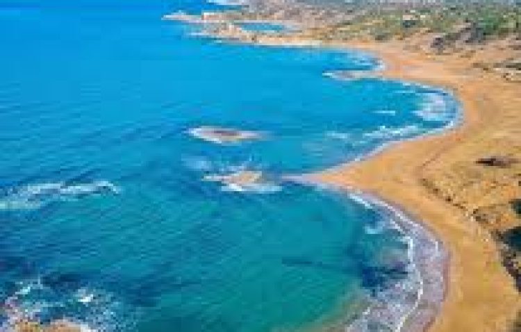 <strong style="color: white;">Alagadi Turtle Beach: Kuzey Kıbrıs’ın Doğal Cenneti</strong>